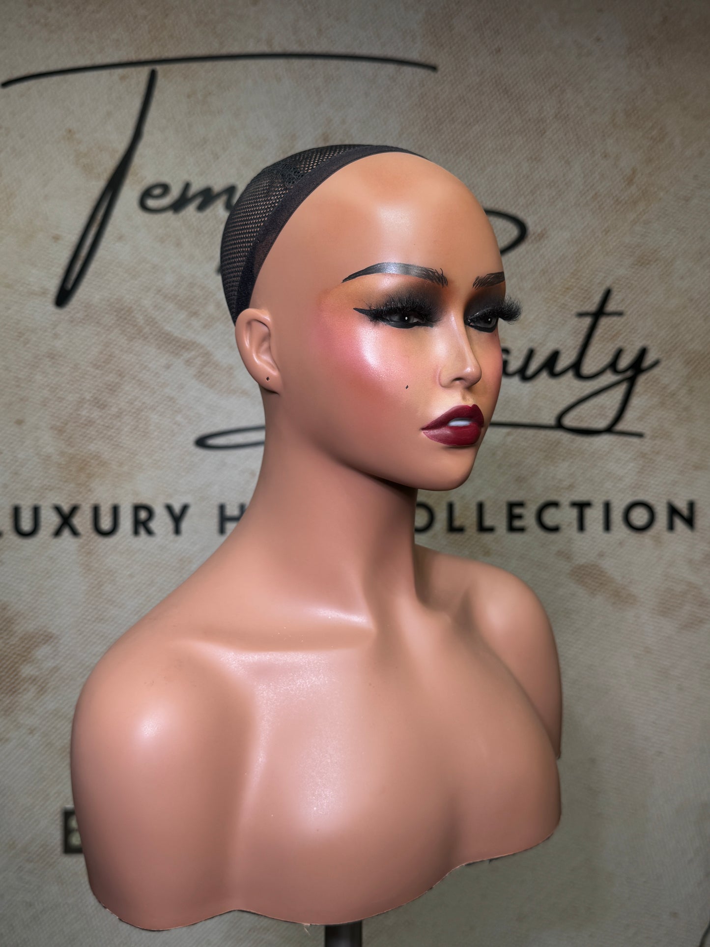 GLAMMIE FULL GLAMMED MANNEQUIN HEAD (Style 1)