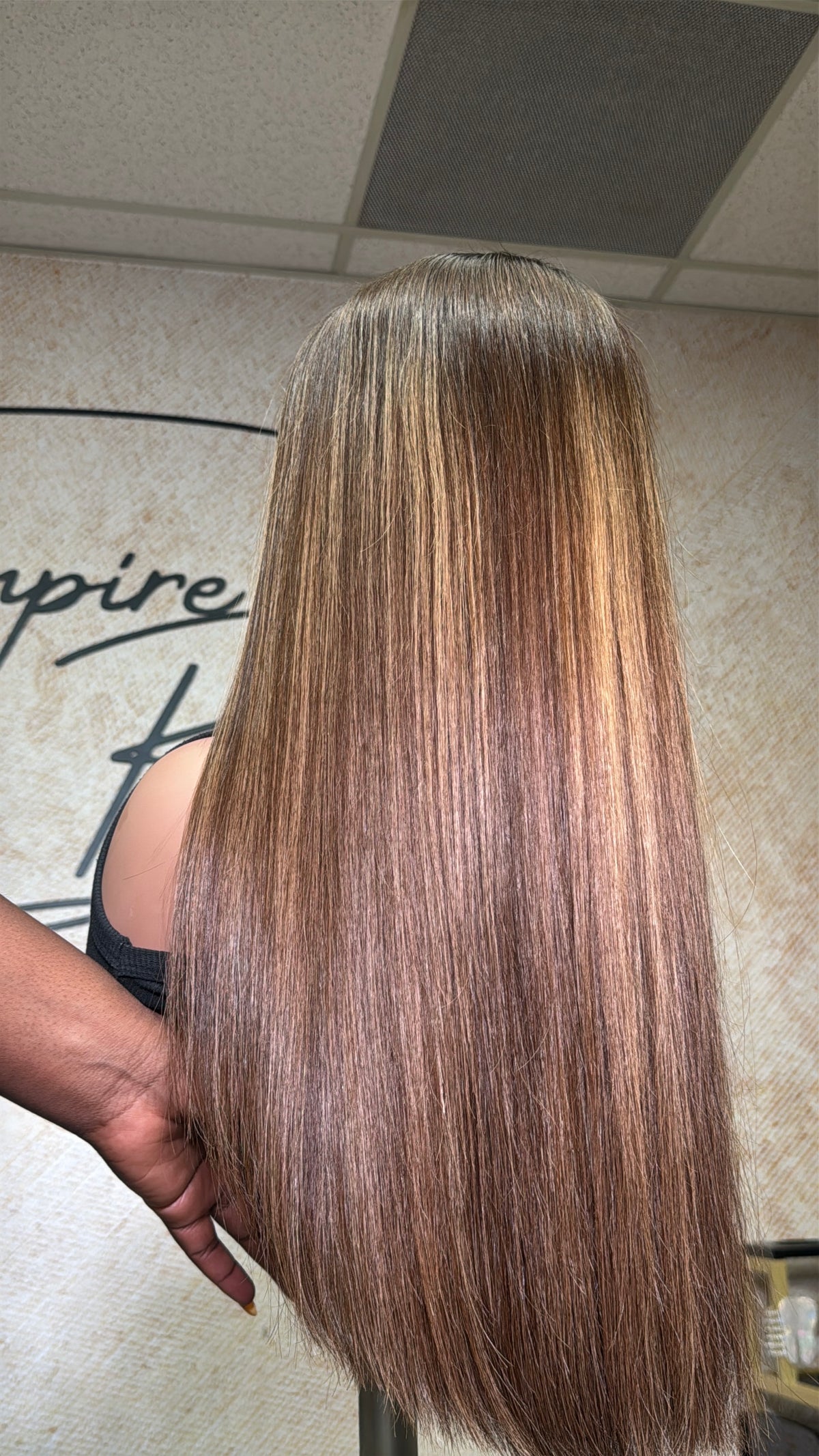 18” Virgin Straight Size 20” (XS) Highlighted Unit