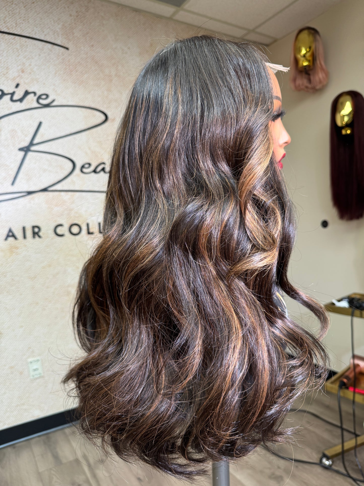 20" Virgin Bodywave Size 22.5 ”(M/L) Highlighted Unit