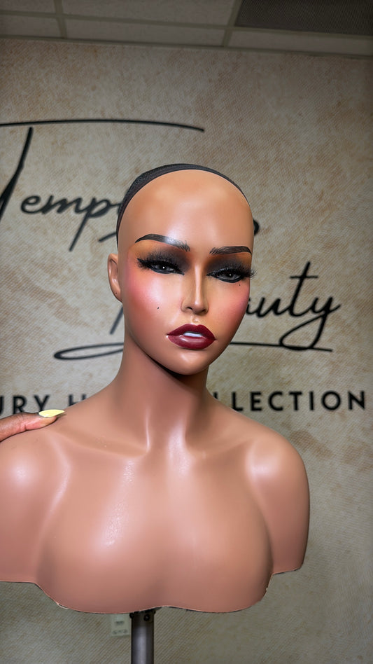 GLAMMIE FULL GLAMMED MANNEQUIN HEAD (Style 1)