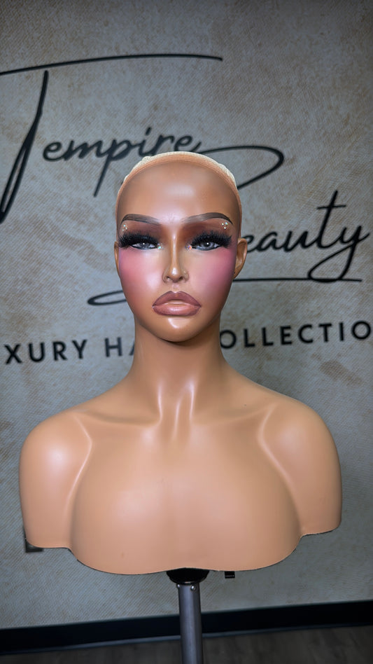 GLAMMIE FULL GLAMMED MANNEQUIN HEAD (Style 2)