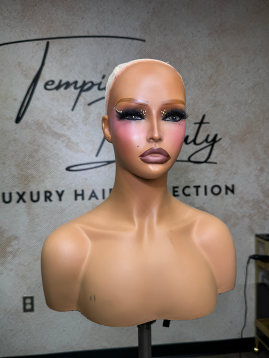 GLAMMIE FULL GLAMMED MANNEQUIN HEAD (Style 6)